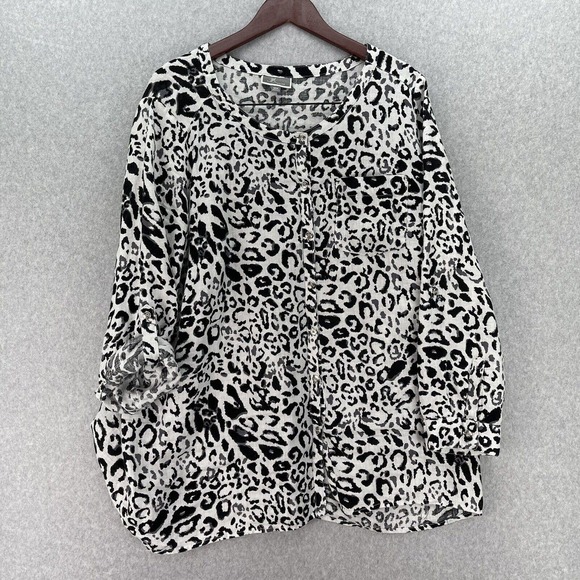 JM Collection 100% Linen Blouse Womens Size 18W Animal Print Tab Sleeves Pocket - Picture 4 of 7